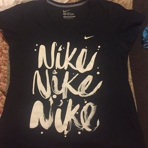 Nike tshirt